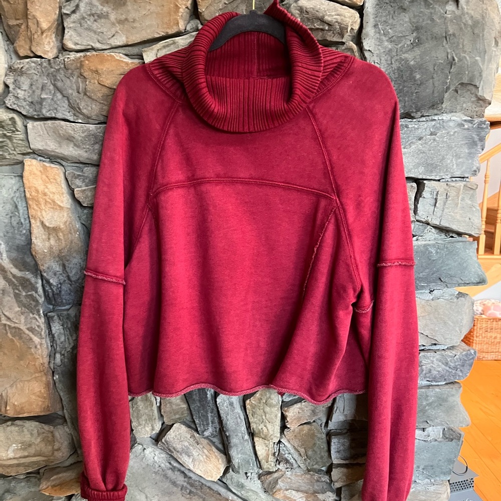 New Heights Cherry Tart crop T neck